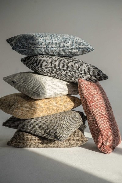 Teli Red Decorative Pillow 50x30