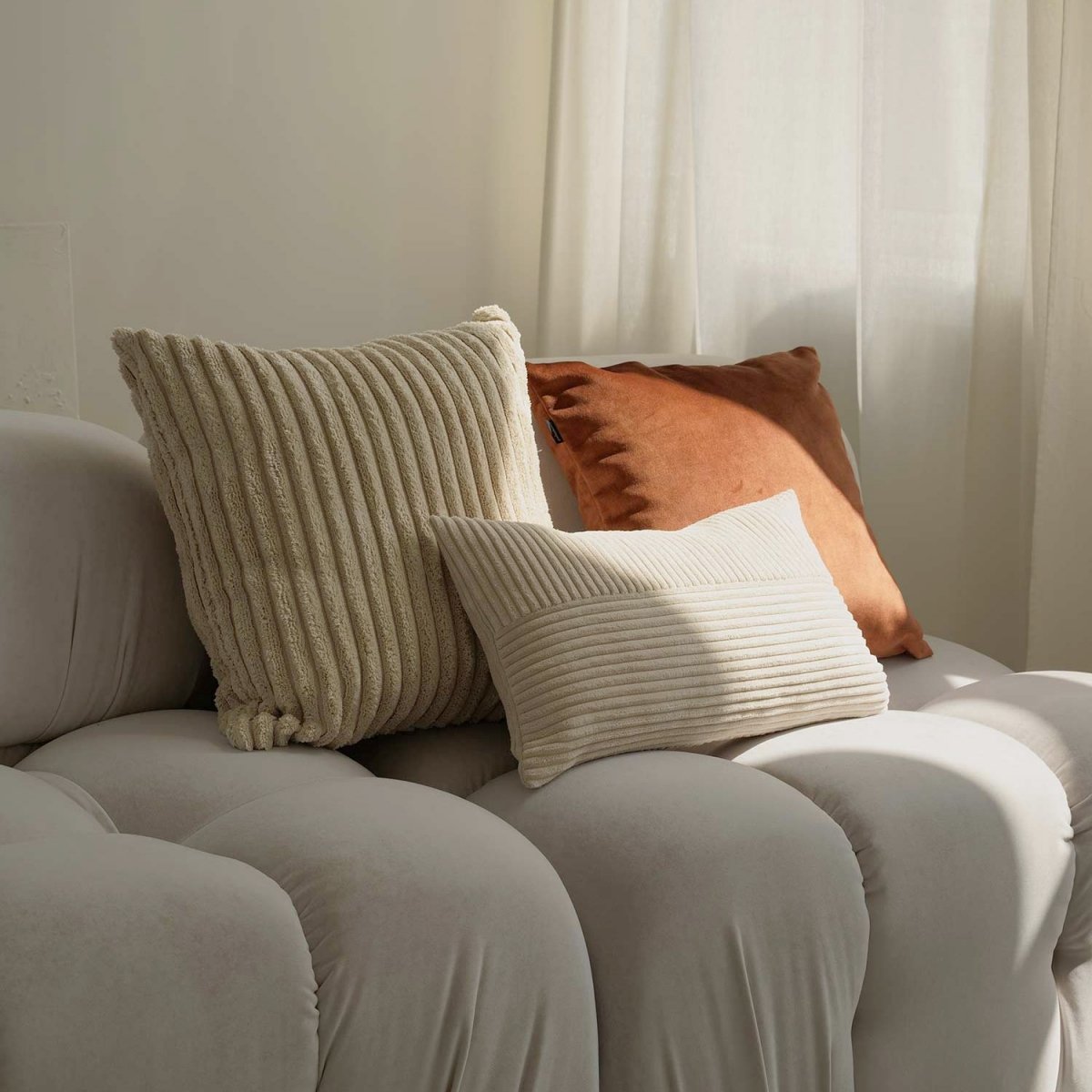 Beige-copper decorative cushion set Cord