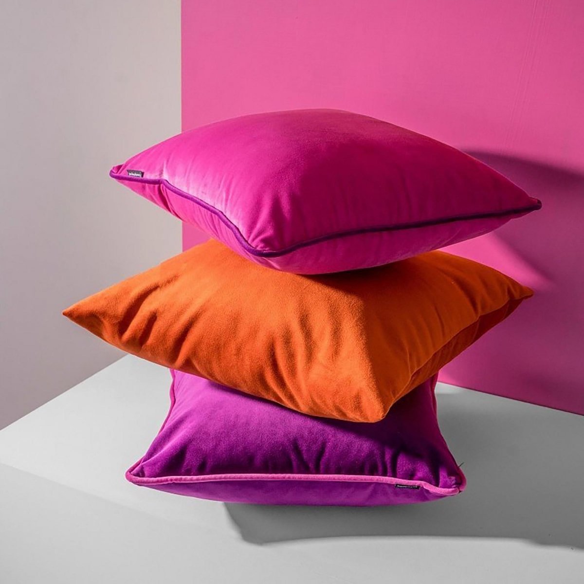 Różowy zestaw poduszek dekoracyjnych Duo + Pram
