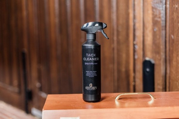 KENTUCKY TACK CLEANER Spray do czyszczenia skóry syntetycznej